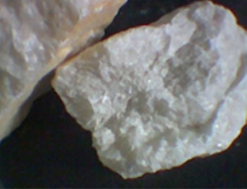 菱鎂石